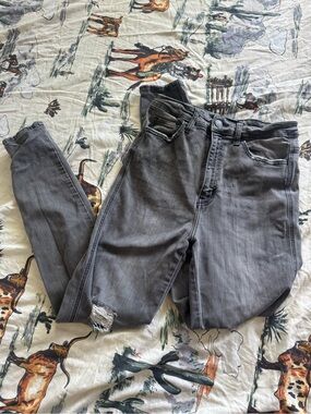 Flying Monkey Gray Wash Skinny Jeans Women’s 28x29 Distressed
